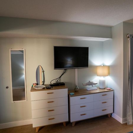 Oceanview Condo With Pool, Hot Tub, Balcony, Right On The Beach Myrtle Beach Extérieur photo