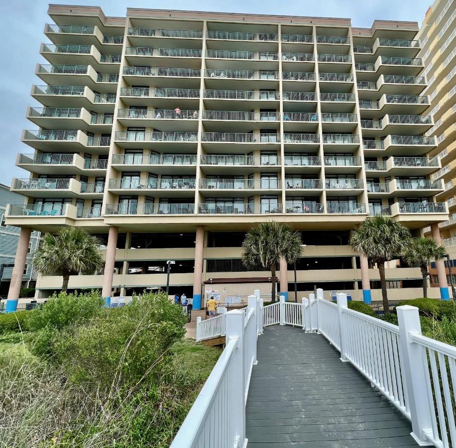 Oceanview Condo With Pool, Hot Tub, Balcony, Right On The Beach Myrtle Beach Extérieur photo